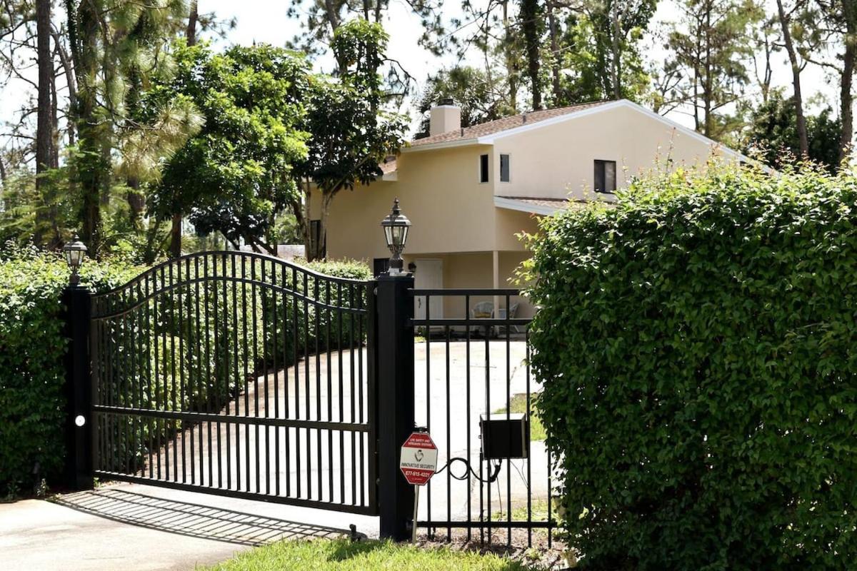 Eagles Nest Florida Villa เนเปิลส์ ภายนอก รูปภาพ